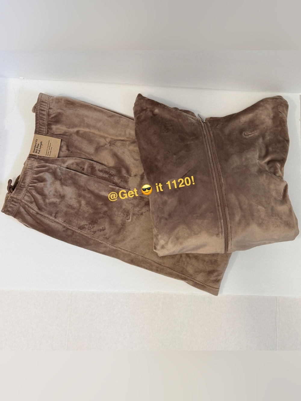 Bundle Nike Chill Knit Women's Velour Full-Zip Hoodie & Velour Trousers Size M - Picture 2 of 16
